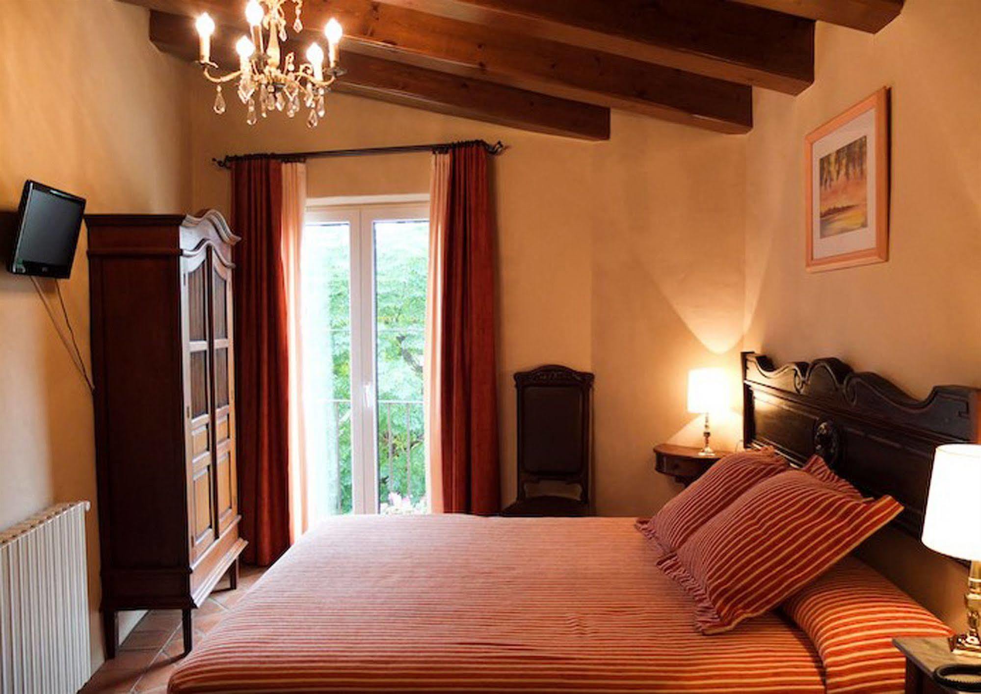 Hotel Sant Feliu 圣费利乌德博阿达 外观 照片
